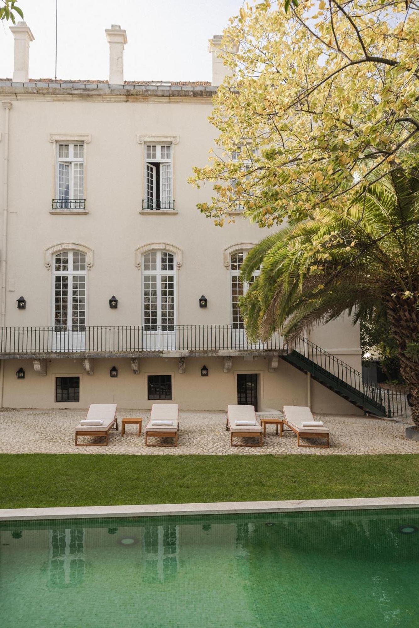 Dear Lisbon - Valmor Palace Екстериор снимка